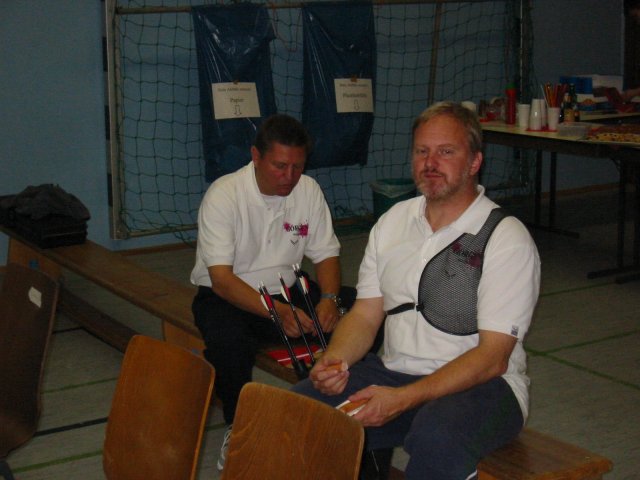 102-0219_img