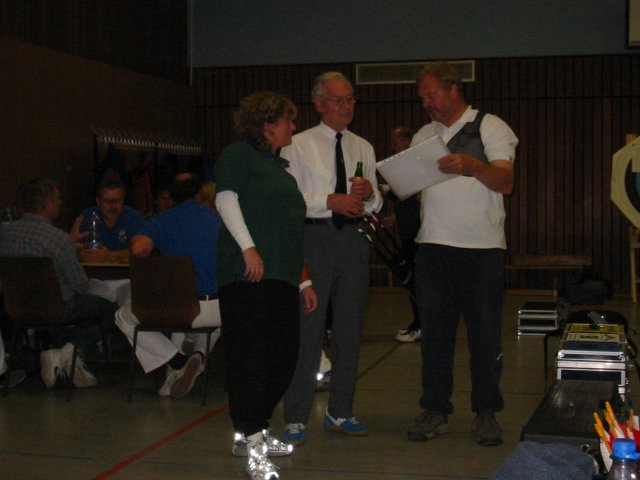 102-0225_img